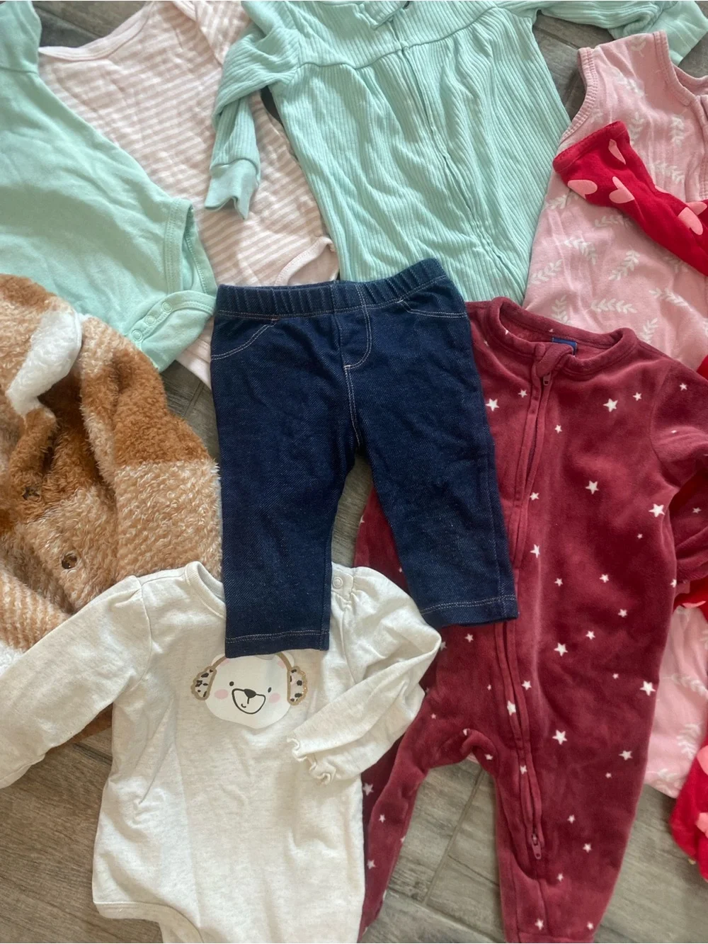 6-9 Month Bundle | Baby Clothing | Girls | Carter’s
